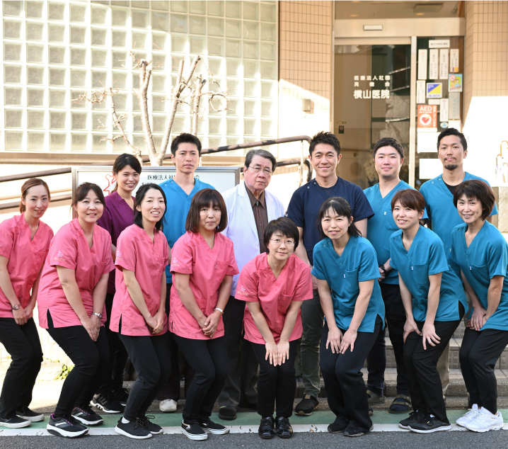 スタッフ集合写真